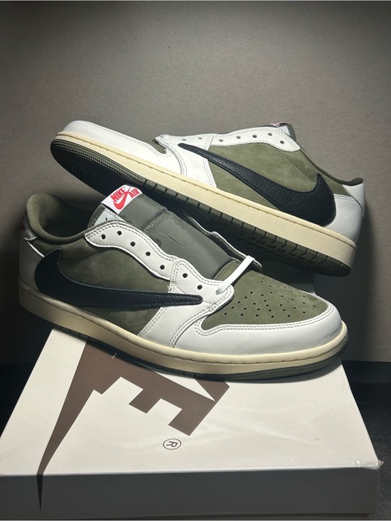 Jordan Other - Travis Scott x Jordan Air Jordan 1 low Medium Olive size 11.5